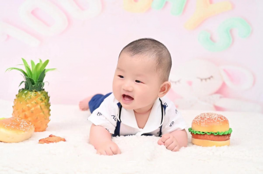 陵水两岁宝宝晚上哭